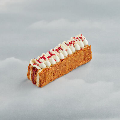 Пирожное Мильфёй в Буше по цене 390 ₽