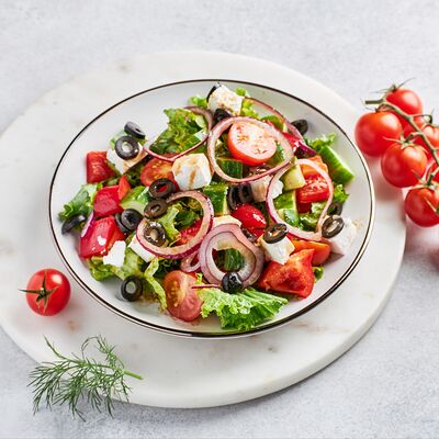 Салат Греческий в Kekou Вкусная еда по цене 470 ₽