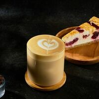 Капучино Соленая карамель в Baggins Coffee