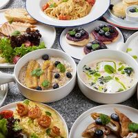 Логотип People