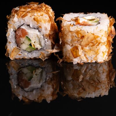 Бонито с лососем в Sushiland по цене 595 ₽