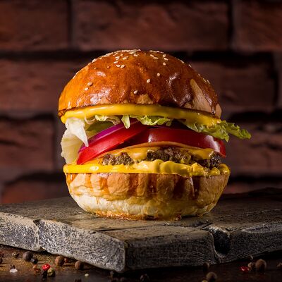 Бургер Ham&Cheese в BURGERS point по цене 670 ₽