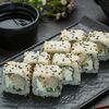 Ролл Сливочный окунь в OMAKASE SUSHI ROLLS по цене 810