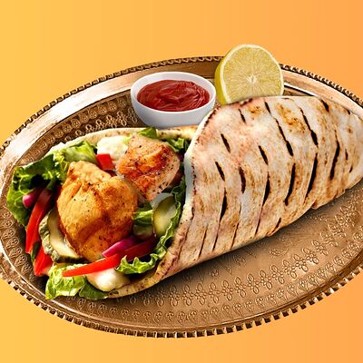 Шашлык из курицы в пите в ПАНДА БУРГЕР по цене 479 ₽