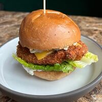 Чикен бургер в La Costa