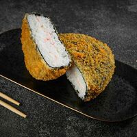 Суши-бургер с креветкойв Суши лидер