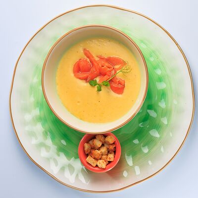 Сырный суп с форелью с/с в Семейный ресторан Tiki&Taki по цене 650 ₽