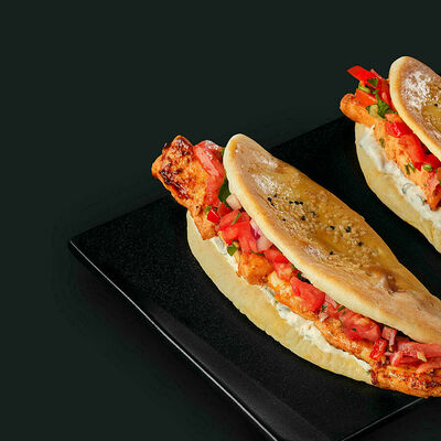 Куриный кебаб в Базилико-пицца по цене 42560 ₽