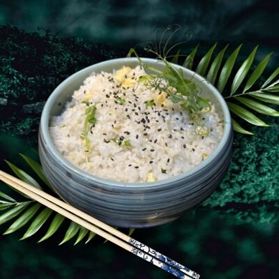 Рис, жареный с яйцом в LAOBAN по цене 756 ₽