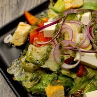 Греческий салат в RAKETA