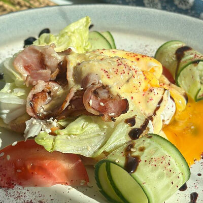 Вафля с беконом Шпинатная в Моё место по цене 484 ₽