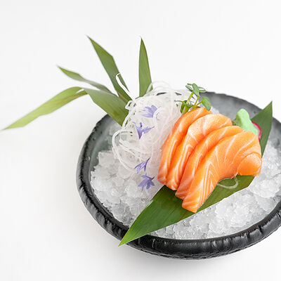 Сашими Лосось в Under the sea по цене 890 ₽