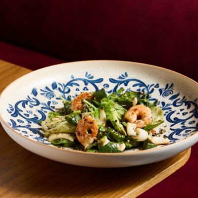 С дарами грузинского моря, авокадо и зелёной аджикой в NANA Pirveli по цене 1095 ₽