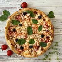 Пицца с морепродуктами в Papa Carlo