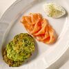 Драники из цукини с лососем и сливочным сыром в Salone pasta & bar по цене 1250
