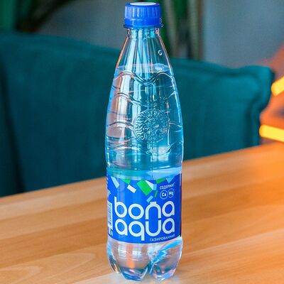 Вода BonAqua газированная в Mart Lounge Bar по цене 259 ₽