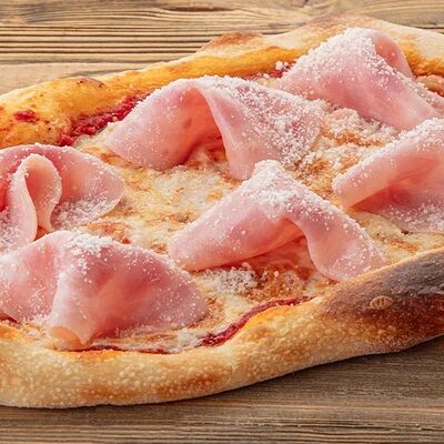 Пинса с ветчиной и сыром в Чили пицца по цене 790 ₽