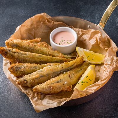 Хрустящая жареная корюшка в Шале Берёзка по цене 1350 ₽