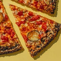 Чизбургер в Rocket Pizza