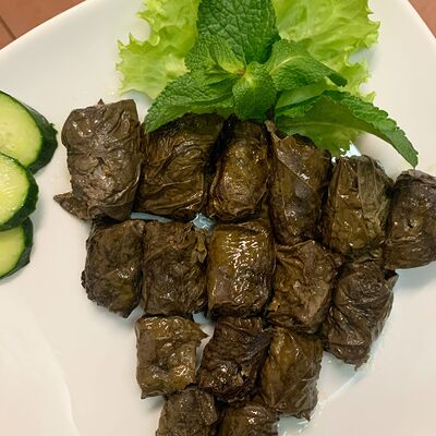 Долма из винoградных листьев в Хазар по цене 410 ₽