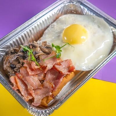 Вафля Английский завтракв Mac&Cheese по цене 620 ₽