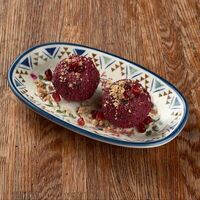 Пхали из свеклы в Дзамико