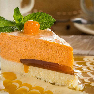 Торт из протертой морошки в Экспедиция по цене 1050 ₽