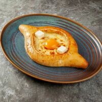 Хачапури по-Аджарски в Fusion Pizza