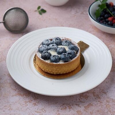 Тарталетка Голубика в De Paris БИСТРО по цене 480 ₽