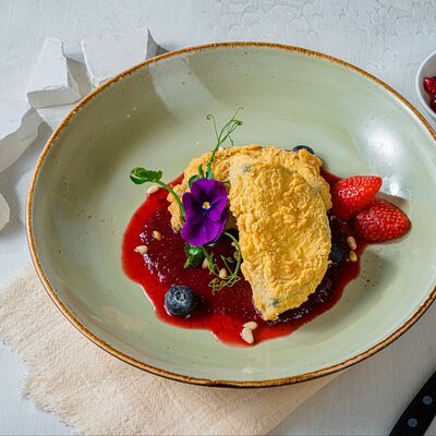 Камамбер жареный в Шеф-Рояль по цене 950 ₽