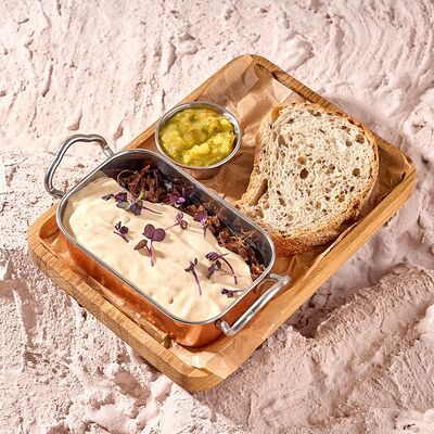 Рваная говядина с картофелем в Meet.Point по цене 750 ₽