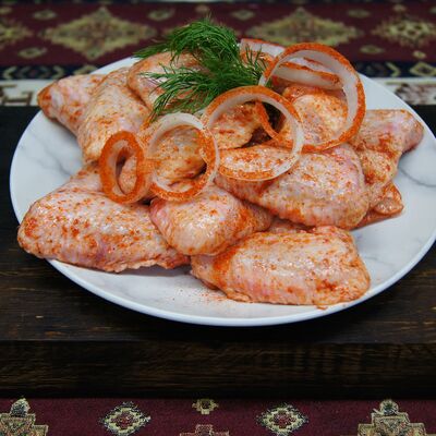 Маринованные куриные крылья в Пловия по цене 400 ₽
