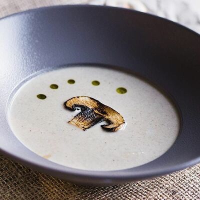 Грибной крем-суп с гренками в Рестобар Ферум по цене 270