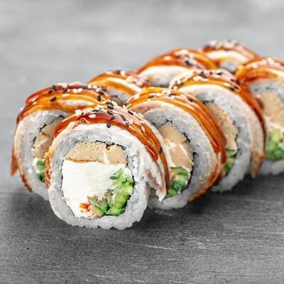 Холли ролл в ROLLS KING SUSHI KINGDOM по цене 1252 ₽