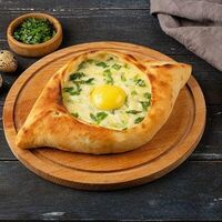 Хачапури по-аджарски с зелёным луком в Зелёный Домик