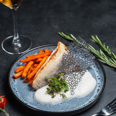 Филе судака с бататом и пармезановым муссом в Честнок по цене 815 ₽