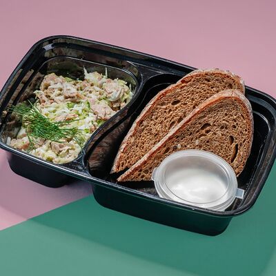 Брускетта с яйцом и тунцом в Август по цене 377 ₽