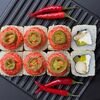 Запеченный ролл с курицей в Моремания Food по цене 515