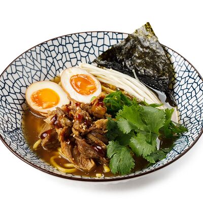 Рамен с говядиной в Делюсь добром по цене 990 ₽