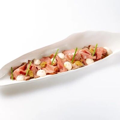 Вителло тоннато с трюфельной горчицейв Dodici Seafood по цене 770 ₽