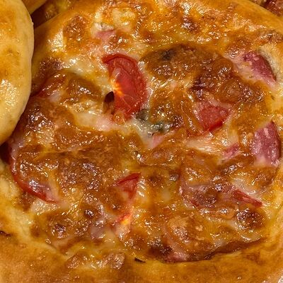 Мини - пицца в Вкусно еда по цене 179 ₽