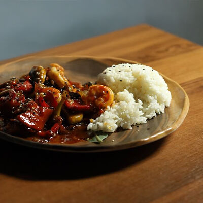 Стир Фрай Терияки с говядинойв Tom-Yam по цене 570 ₽