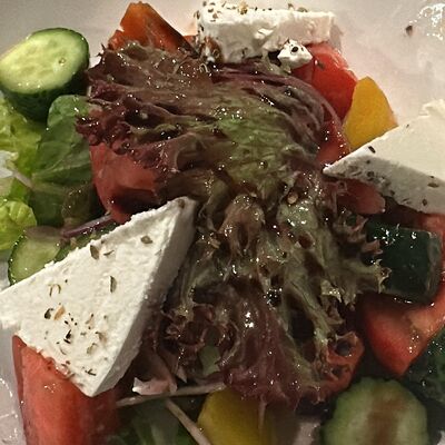 Греческий салат в Пепе Неро по цене 850 ₽