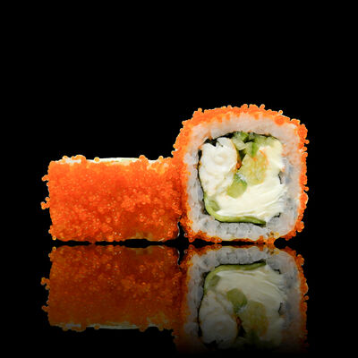 Ролл Калифорния с креветкой в Семья Плюс по цене 350 ₽