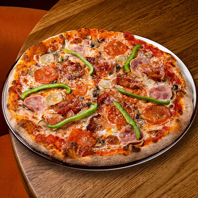 Пицца IL Патио 40 см в iL Патио по цене 1279 ₽