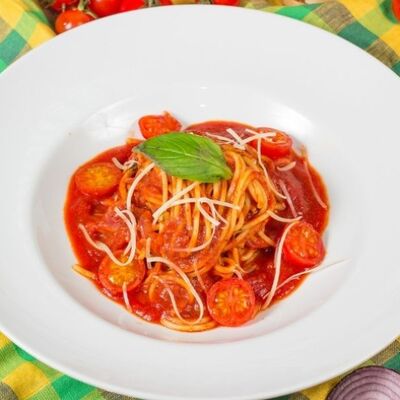 Спагетти Аль помодоро в Луиджи & Тосё по цене 289