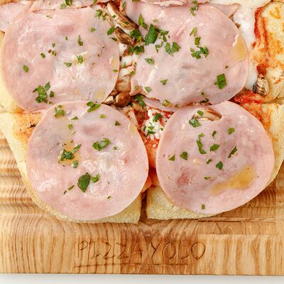 Ветчина-грибы в Pizzayolo по цене 425 ₽