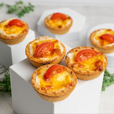 Жюльен с курицей и грибами в KanapeFest по цене 2630 ₽