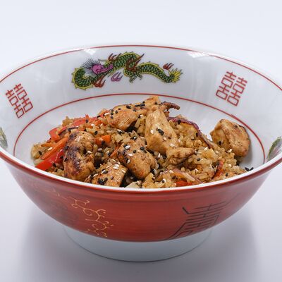 Вок с рисом и цыпленком в Bar 812 по цене 490 ₽