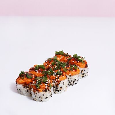 Запеченный лосось спайси в Sushi 34 по цене 715 ₽